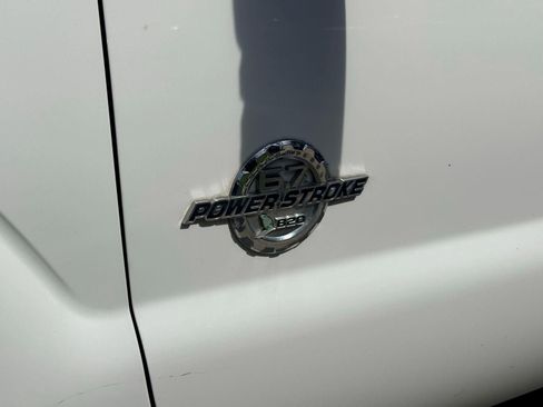 Used 2014 Ford F250 XLT AWD/4WD image 14