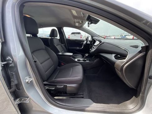 Certified 2024 Chevrolet Malibu RS image 27