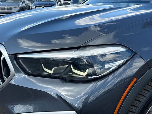 Used 2021 BMW X6 sDrive40i w/ Convenience Package image 9