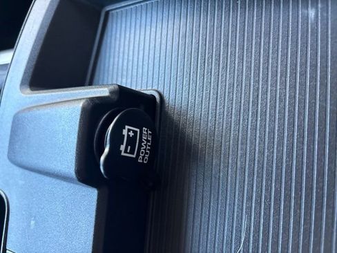 Used 2012 RAM 2500 Laramie w/ Protection Group image 39