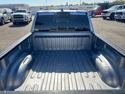 Used 2022 RAM 1500 Big Horn w/ Night Edition RWD image 30