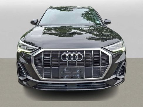 Used 2023 Audi Q3 2.0T Premium Plus w/ Premium Plus Package AWD/4WD image 35