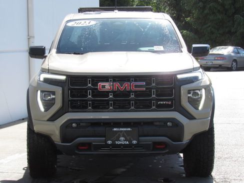 Used 2023 GMC Canyon AT4 w/ LPO, Sports Bar Package AWD/4WD image 3