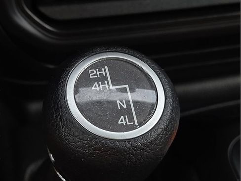 Used 2023 Jeep Wrangler Sport AWD/4WD image 14