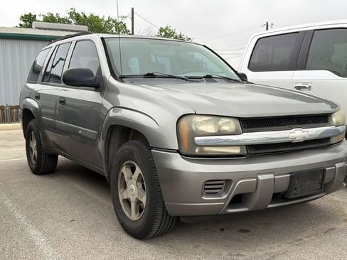 Used 2005 Chevrolet TrailBlazer LS RWD image 3