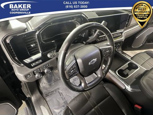 Used 2024 Chevrolet Silverado 2500 High Country w/ High Country Premium Package image 11