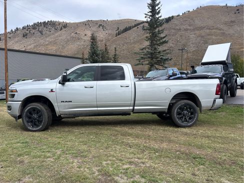 New 2026 RAM 2500 Laramie image 4