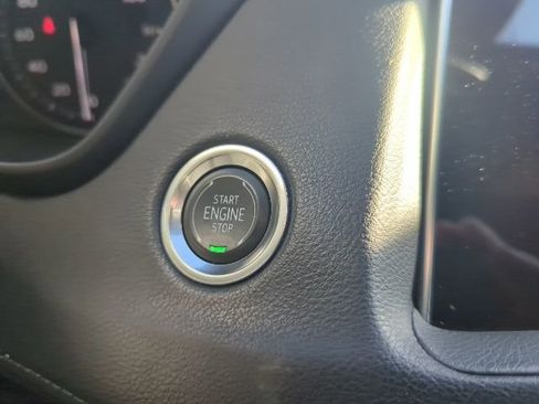 Used 2020 Cadillac XT4 Premium Luxury image 50