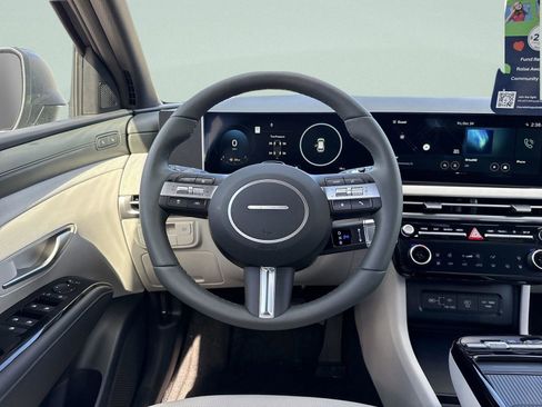 New 2026 Hyundai Tucson Limited image 9