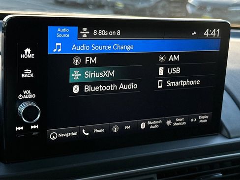 Used 2025 Honda Pilot Touring image 21