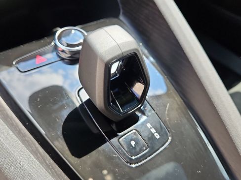 Used 2023 Polestar Polestar 2 AWD/4WD image 16