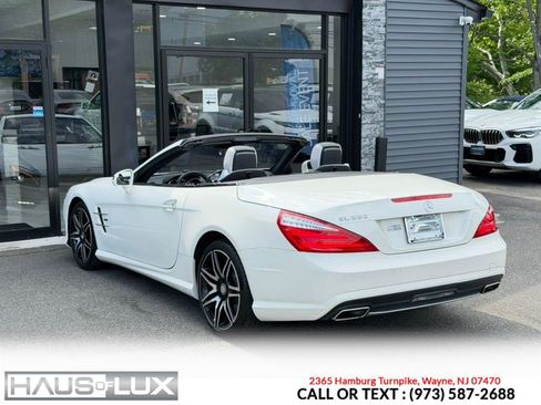 Used 2015 Mercedes-Benz SL 550 w/ White Arrow Edition image 21