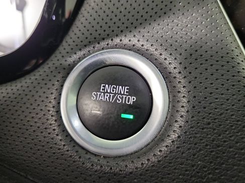 Used 2024 Cadillac XT6 Luxury w/ LPO, Floor Liner Package AWD/4WD image 32