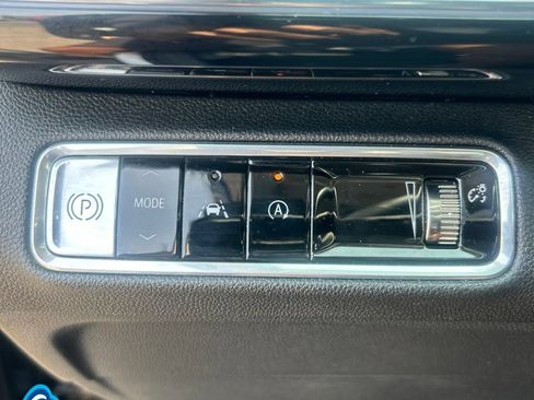 Used 2024 Buick Envision Preferred AWD/4WD image 20