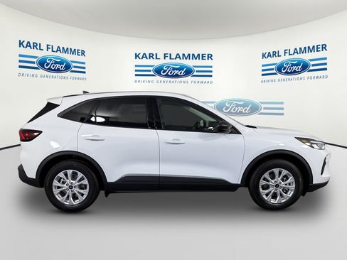 New 2025 Ford Escape Active w/ Cold Weather Package image 2