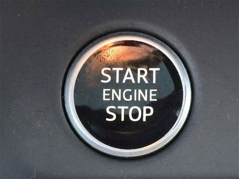 Used 2023 Audi Q3 2.0T Premium w/ Convenience Package image 27