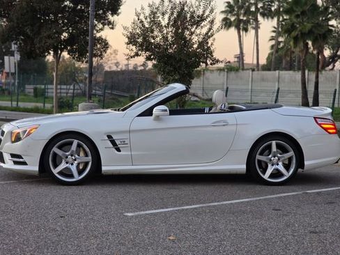 Used 2013 Mercedes-Benz SL 550 SL 550 image 33