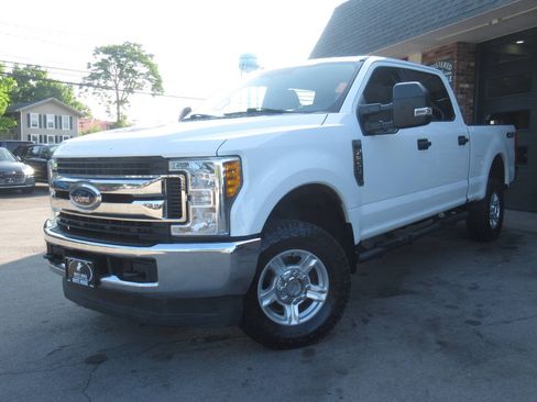 Used 2017 Ford F250 XLT AWD/4WD image 20