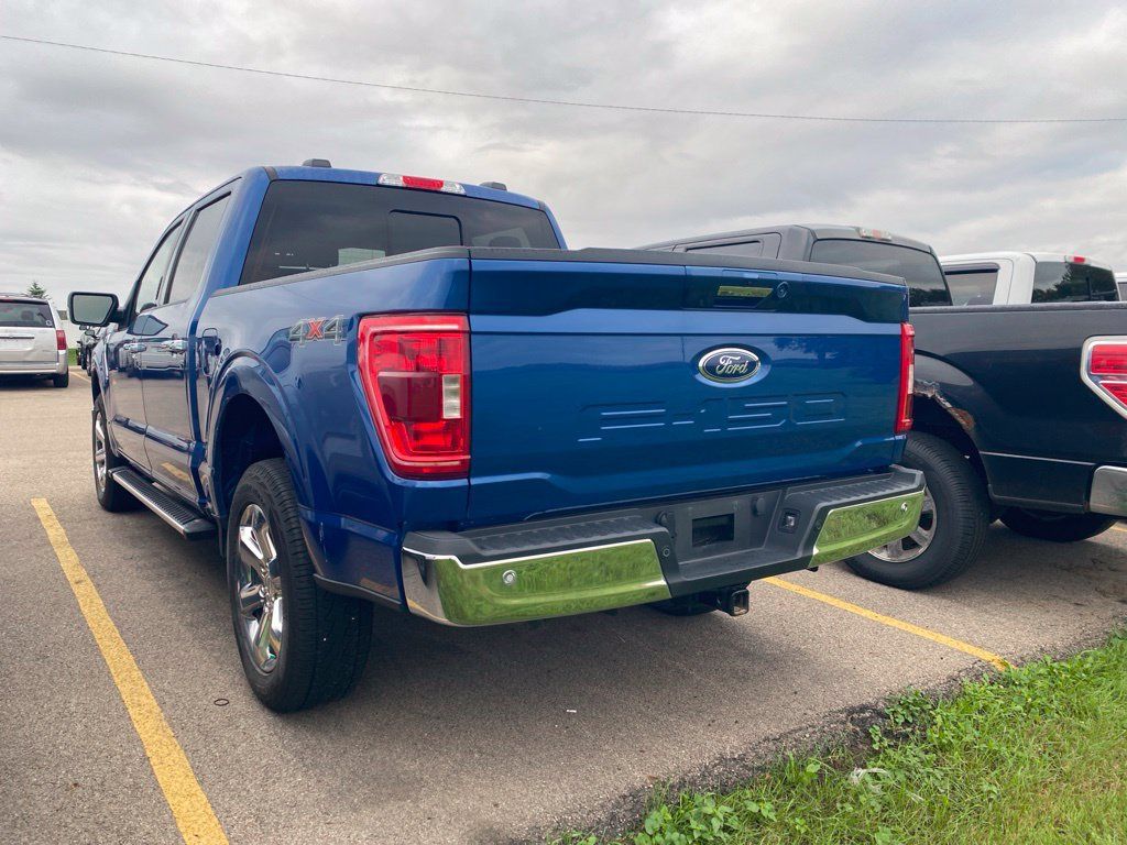 Used 2022 Ford F150 XLT w/ Equipment Group 302A High AWD/4WD image 9