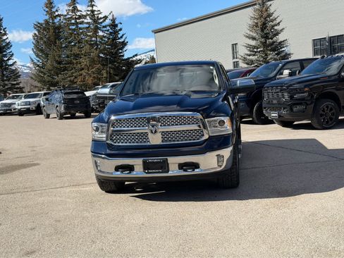 Used 2017 RAM 1500 Laramie w/ Convenience Group image 4
