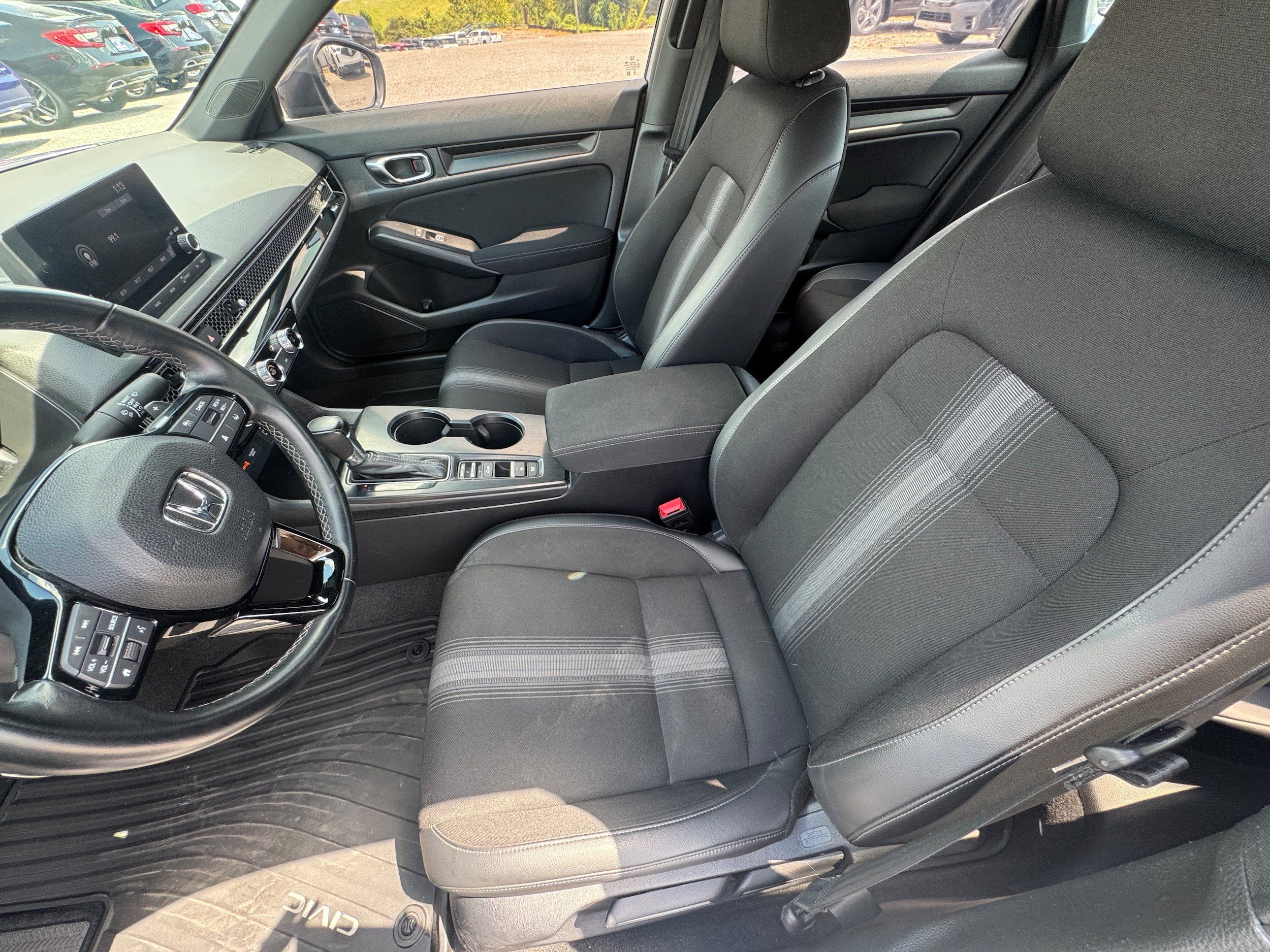 Used 2023 Honda Civic Sport image 17