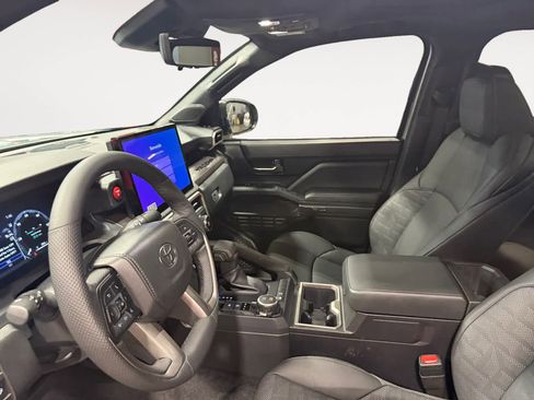 Used 2026 Toyota Tacoma TRD Sport w/ TRD Sport Premium Package image 11