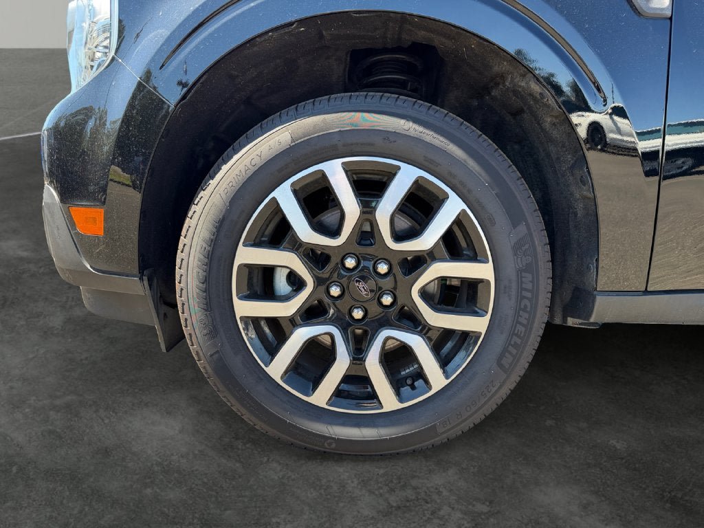 Used 2024 Ford Maverick Lariat AWD/4WD image 5