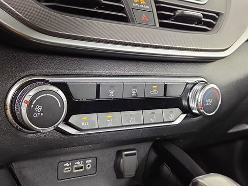 Used 2024 Nissan Altima 2.5 SR FWD image 18