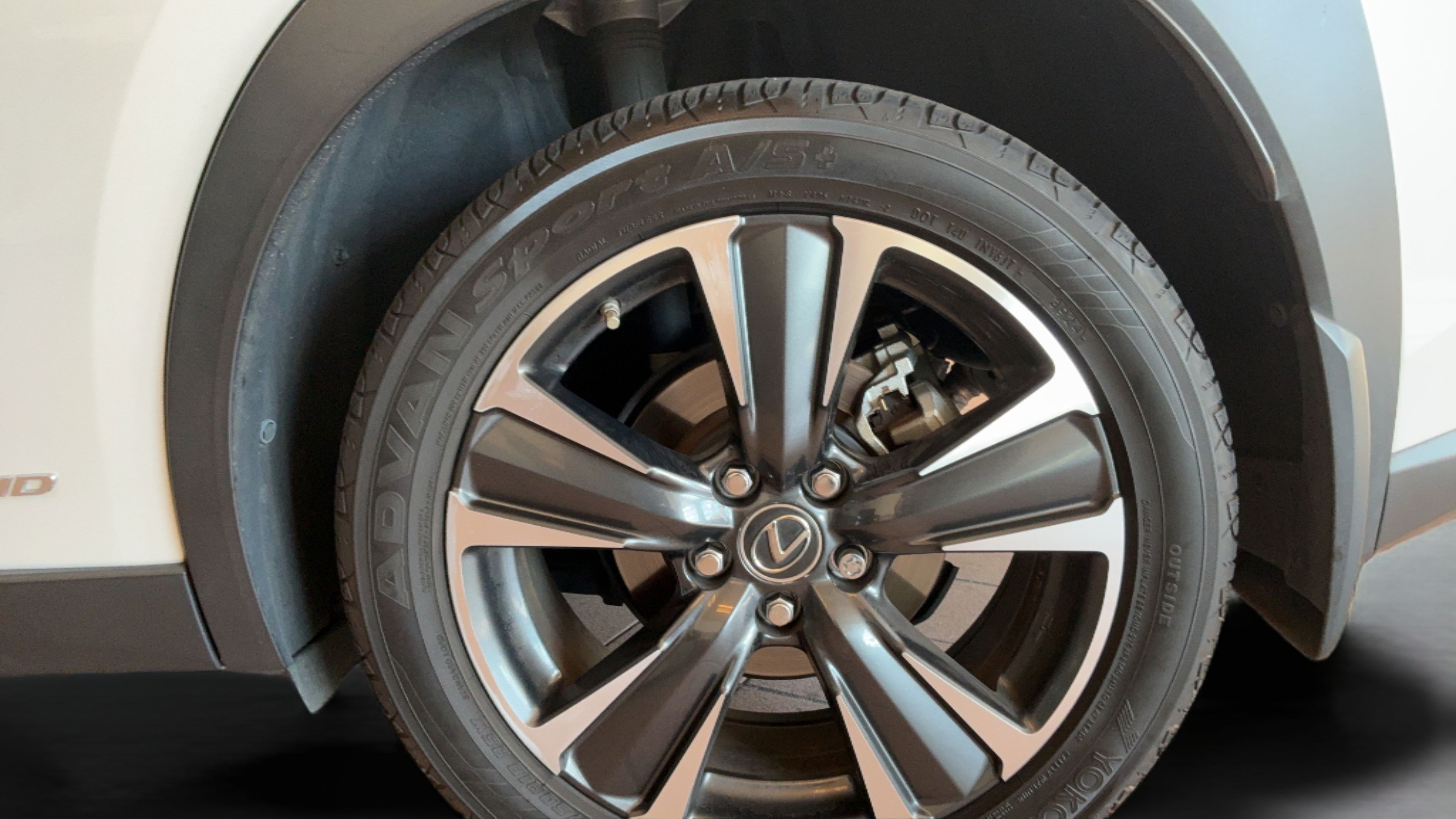 Used 2022 Lexus UX 250h w/ Accessory Package (Z2) AWD/4WD image 54
