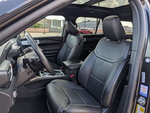 Used 2020 Ford Explorer ST w/ Premium Technology Package AWD/4WD image 24