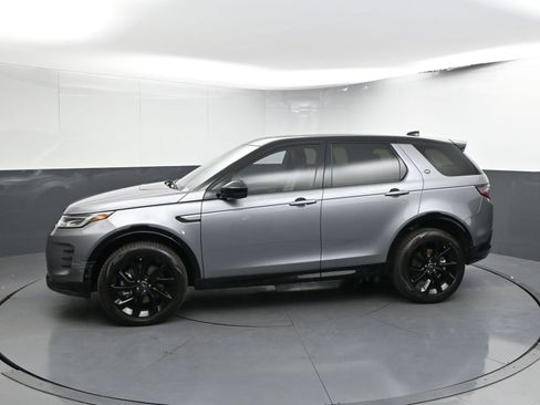 New 2024 Land Rover Discovery Sport Dynamic SE image 2