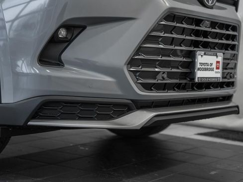 New 2026 Toyota Grand Highlander AWD Hybrid image 15