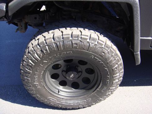 Used 2007 Toyota FJ Cruiser 4WD image 11