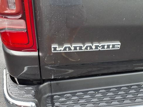 Used 2020 RAM 1500 Laramie AWD/4WD image 13