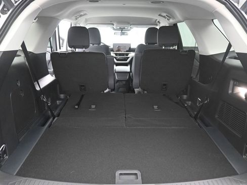 New 2026 Ford Explorer Active image 10