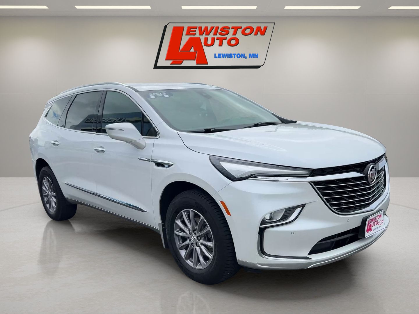 Certified 2023 Buick Enclave Essence w/ Trailering Package, 5000 lbs. AWD/4WD image 7
