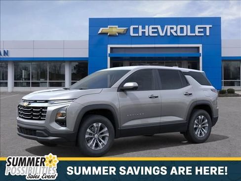 New 2026 Chevrolet Equinox LT w/ Convenience Package II AWD/4WD image 2