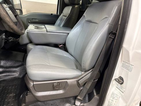 Used 2011 Ford F550 2WD Regular Cab Super Duty w/ Payload Upgrade Pkg image 16