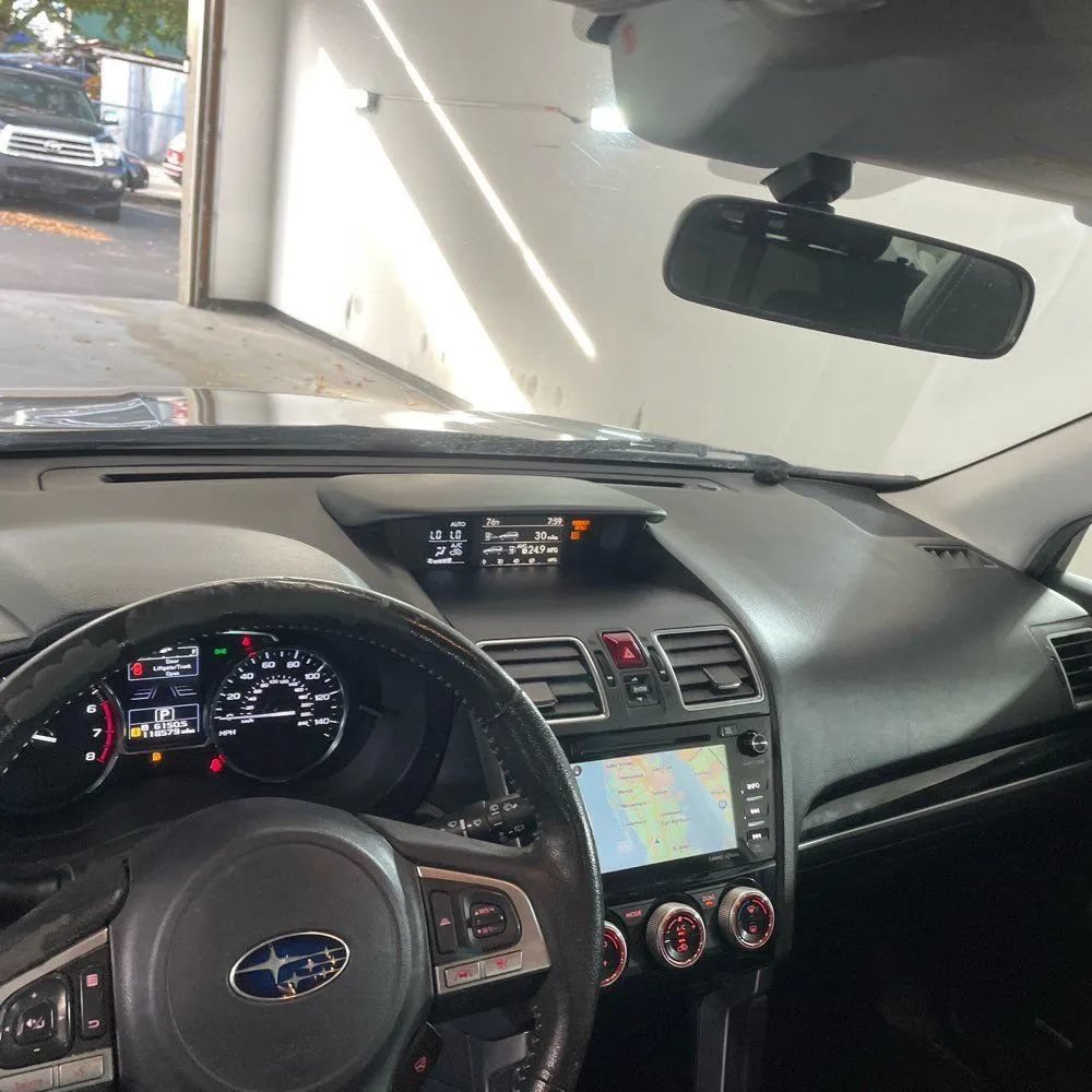 Used 2017 Subaru Forester 2.5i Touring AWD/4WD image 26