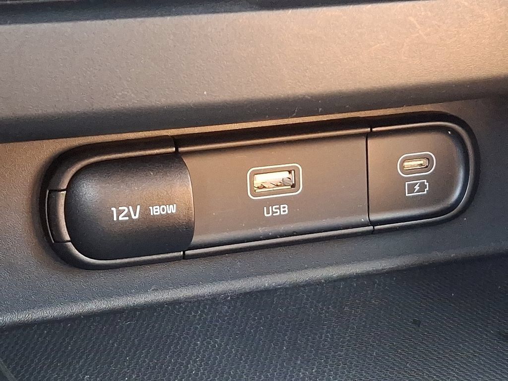 Used 2024 Kia Seltos SX AWD/4WD image 25