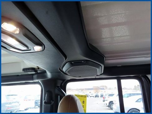 Certified 2022 Jeep Wrangler Unlimited Rubicon w/ LED Lighting Group image 11