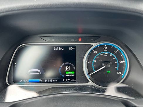Used 2023 Nissan Leaf SV Plus FWD image 39