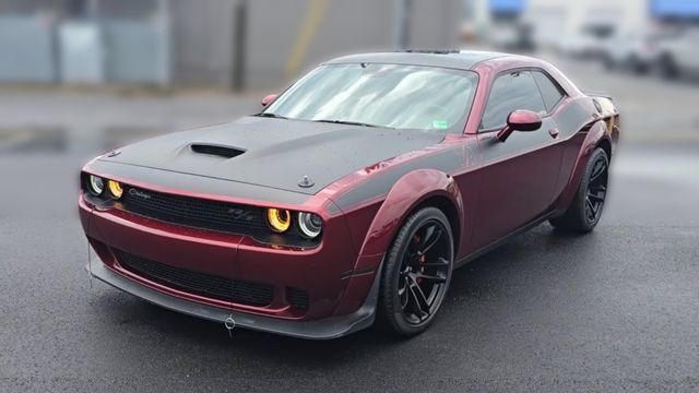 Used 2022 Dodge Challenger R/T Scat Pack RWD image 4