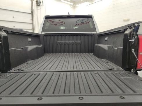 Certified 2026 Toyota Tacoma SR5 AWD/4WD image 28