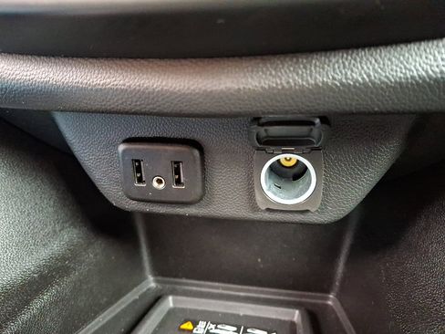 Certified 2023 Chevrolet Traverse LT image 27