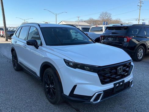 Used 2026 Honda CR-V Sport Touring image 9