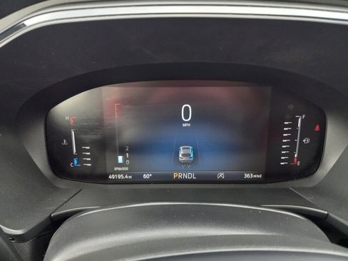 Used 2024 Ford Escape ST-Line w/ Cold Weather Package FWD image 19