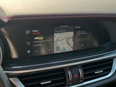 Used 2023 Alfa Romeo Stelvio Estrema image 14