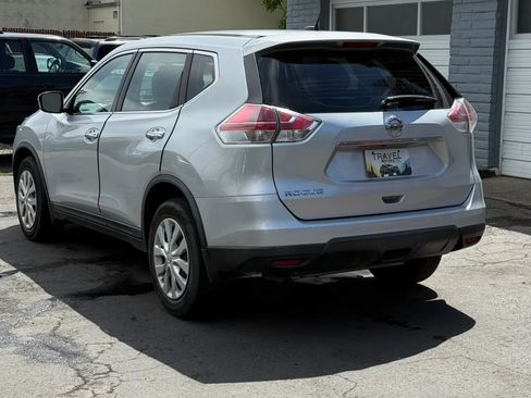 Used 2015 Nissan Rogue S FWD image 3