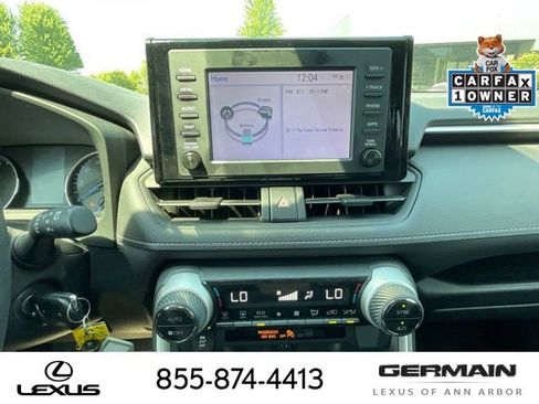 Used 2019 Toyota RAV4 LE w/ Carpet Mat Package AWD/4WD image 19